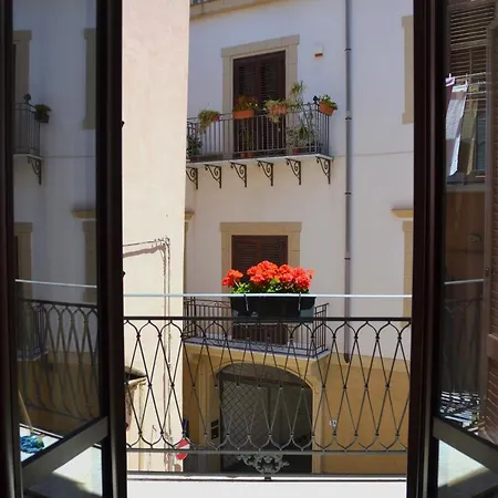 Isula Hotel Palermo Exterior photo